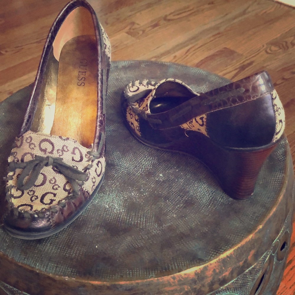 Guess wooden heel wedges